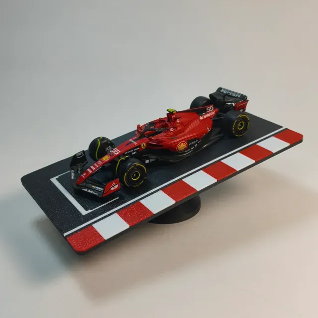 F1 1:43 Display Stand — Фото 2 из 8