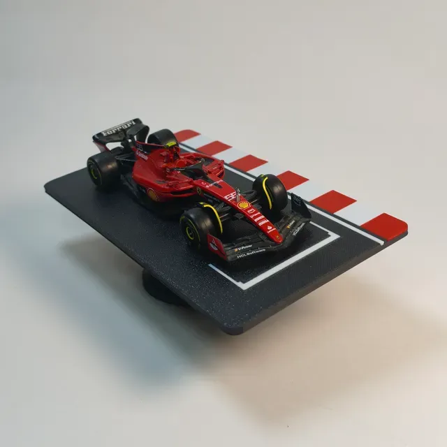 F1 1:43 Display Stand — Фото 3 из 8