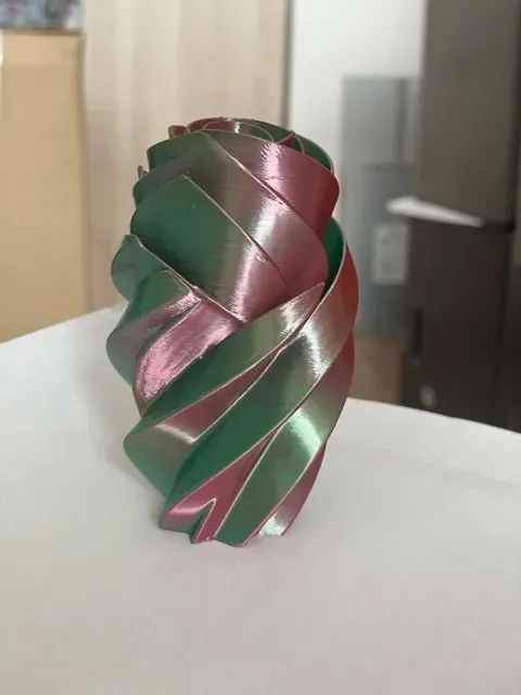 Modern vase — Фото 3 из 6