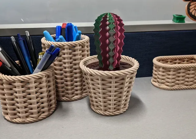 Woven Planter — Image 3 of 3