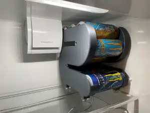 Soda can dispenser for 50cl cans