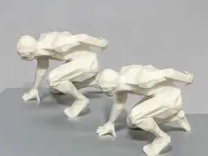 Runner in Motion – Dynamic 3D Sculpture