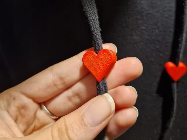 Heart Hoodie Drawstring Bead — Фото 2 из 4