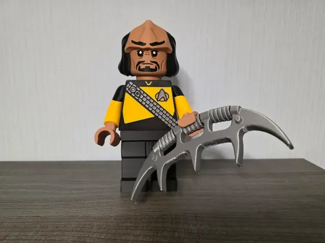 Lieutenant Worf * Star Trek - TNG 2026 * 500% 22cm — Фото 3 из 8