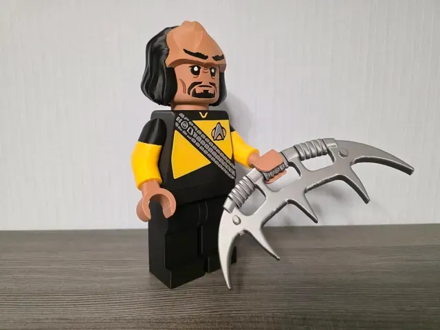 Lieutenant Worf * Star Trek - TNG 2026 * 500% 22cm — Фото 4 из 8