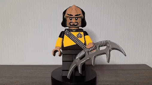 Lieutenant Worf * Star Trek - TNG 2026 * 500% 22cm — Фото 2 из 8