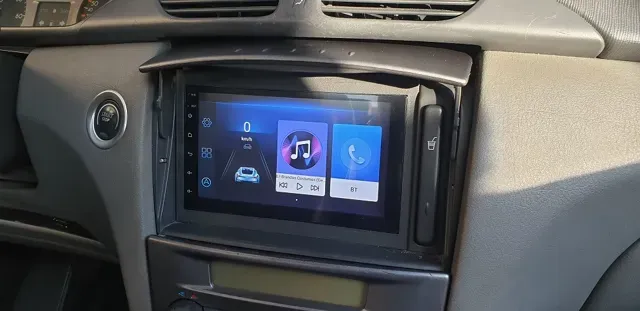 Marco 2DIN para Renault Laguna 2 — Фото 2 из 4