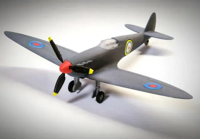 Supermarine Spitfire 1:72 - Ground Version — Фото 3 из 13