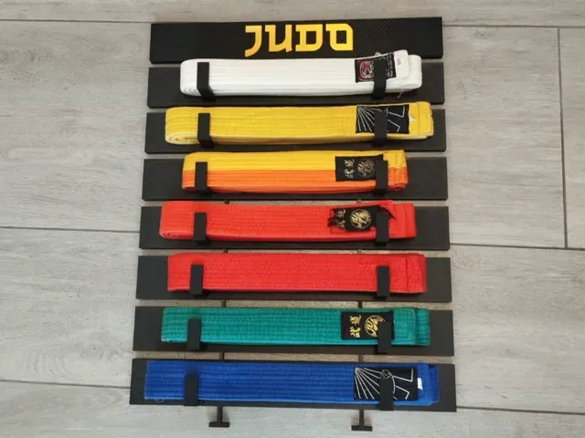 Espositore cinture Judo