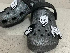 CHARMS CROCS HUNTRIX - K-POP DEMON HUNTERS