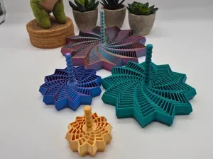 Fractal Star Fidget Toy with Handle - 4 Sizes