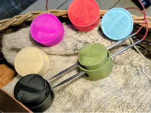 Knitting needle holder