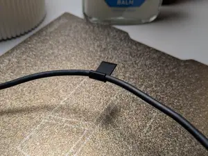 Cable clips for organizing cables in Cars