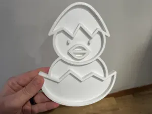 Montessori Sorting Chick in Eggshell Tray
