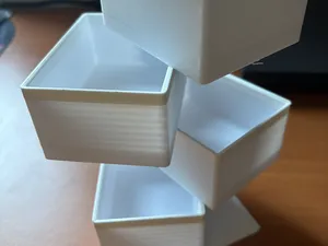 čtyřpatrový organizér