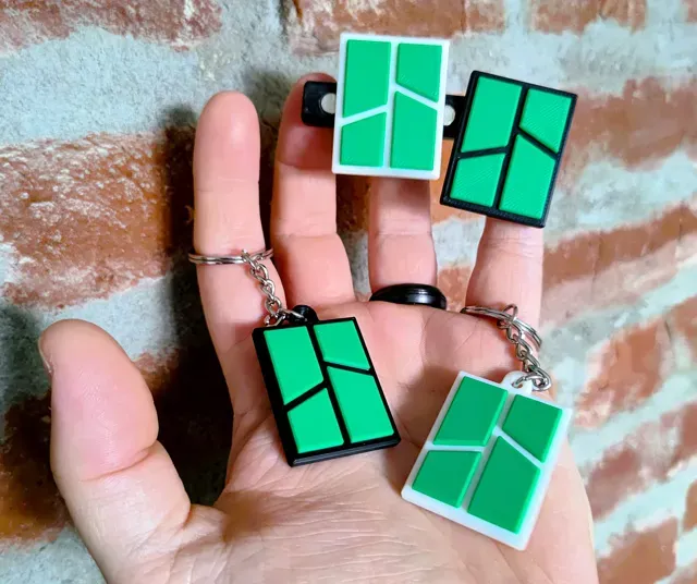 'Unofficial' Bambu Lab Magnet & Keychain — Image 2 of 7