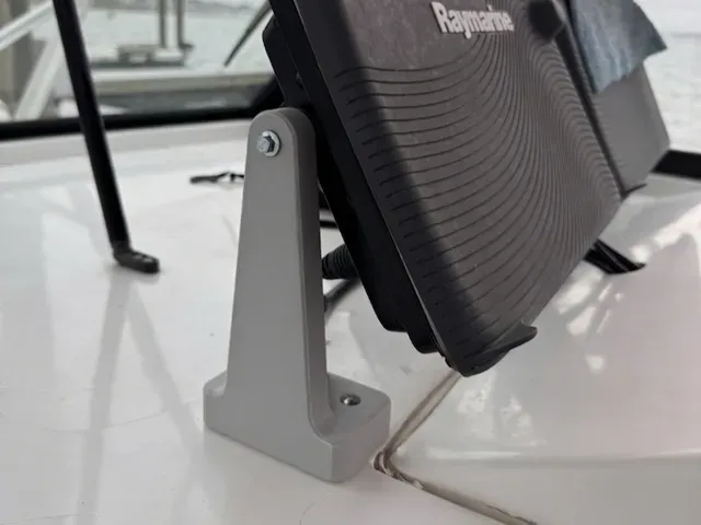 Universal Marine Electronics Mount Bracket