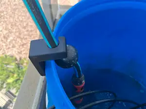 Hose Holder for 16 mm Hose (Outer Diameter)