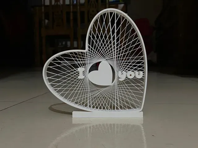 Mini Heart String Art – “I Love You” — Image 2 of 7