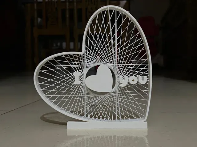 Mini Heart String Art – “I Love You” — Image 4 of 7