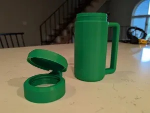 16 oz Can Koozie with Handle and Lid