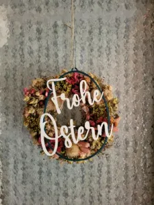 Frohe Ostern Happy Easter Door / Wall Sign