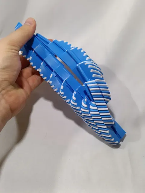 [free to sell]reverse twisty toy "striped candy" — Фото 3 из 5