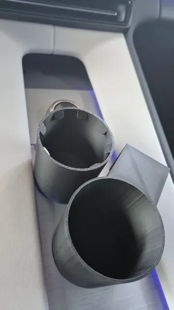 Clip-On Car Holder – Polestar 2, 4 & Universal — Image 4 of 12
