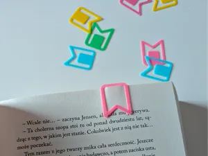 Simple and minimal bookmark
