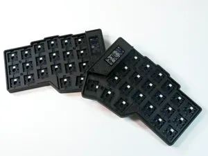 Corne Choc case