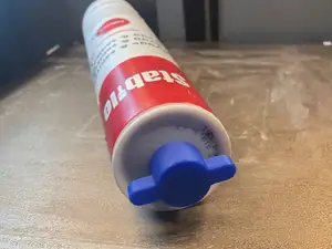 Reusable Sealant Tube Lid