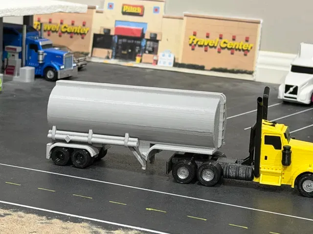 1/64 Tanker Trailers 28ft & 40ft — Фото 2 из 5