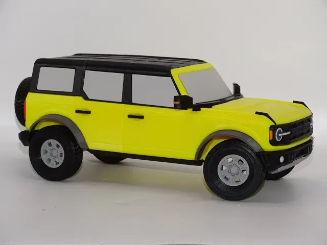 Ford Bronco Wildtrack w/ Steering Wheel 1:19 Scale — Image 3 of 15