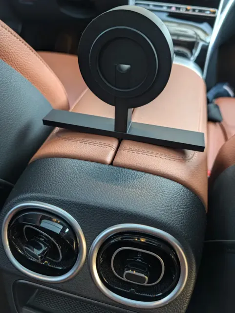 Magsafe Handyhalter für Mercedes C-Klasse S206 W20 — Фото 4 из 5