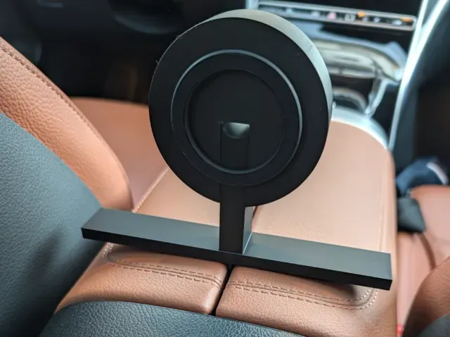 Magsafe Handyhalter für Mercedes C-Klasse S206 W20