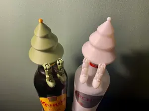 Christmas Tree Bottle Topper-with articulated legs