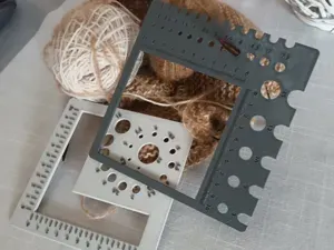 Knitting Gauge 10x10 & Needle Ruler