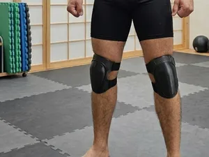 GINOCCHIERA PER SPORT IN TPU