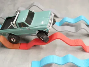 1:30 Scale RC Rock Crawler Flex Track Starter Set