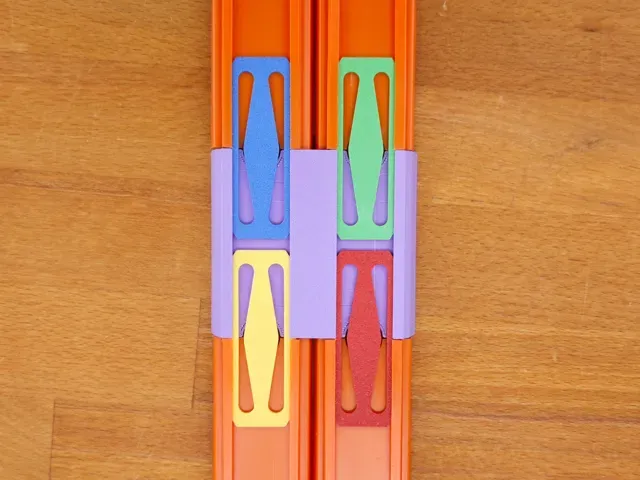 Narrow Dual Lane Racing Track Connector toy car — Image 3 of 5