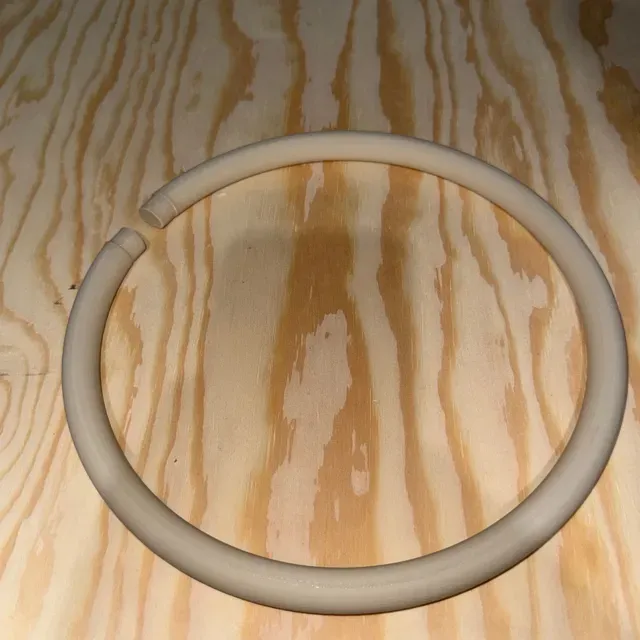 Hand Towel Ring Holder Modern Aesthetic Design — Image 8 of 9