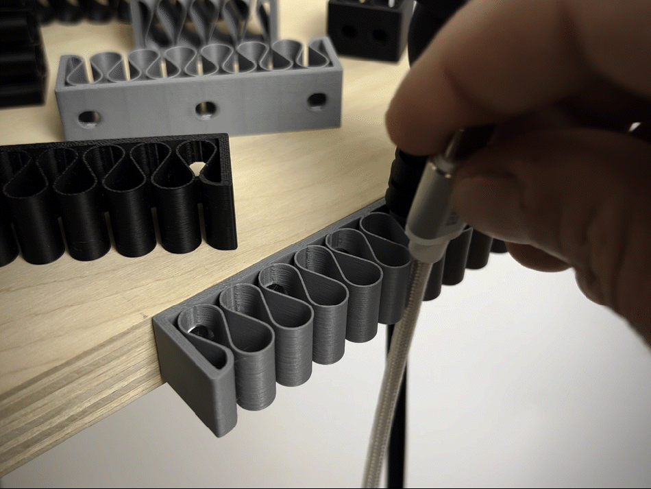universal cable holder screw-edition