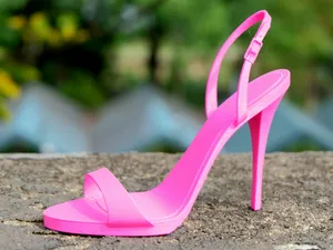 High Heel Shoes Phone Holder Ornaments高跟鞋手机架摆件