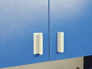 Drawer handles
