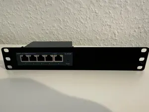 TP-Link TL-SG105 - 10" Rack Mount
