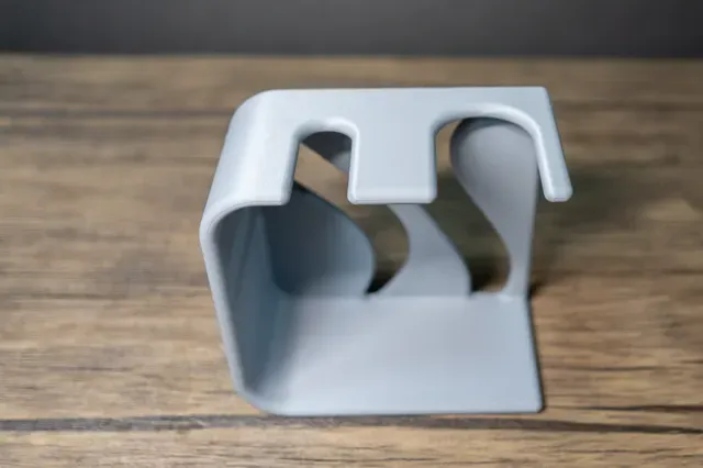Modern Shaving Razor and Brush Stand — Image 2 of 6