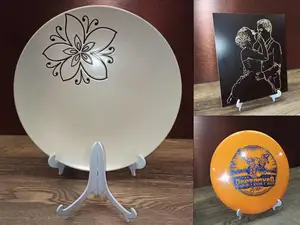 Display stand for plates/pictures/discgolf disc V2