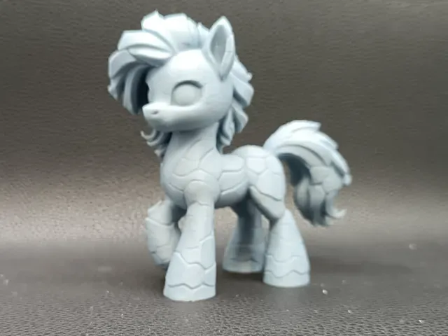 Rock Element Pony – Cute Golem MLP - Hasbro Toy