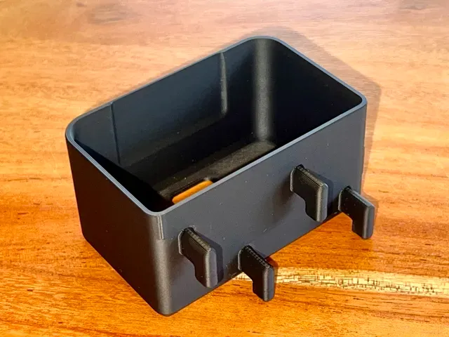 Skadis Fanttik X9 Pro air pump, compressor mount — Image 7 of 7