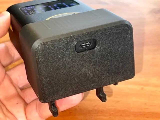 Skadis Fanttik X9 Pro air pump, compressor mount — Image 5 of 7